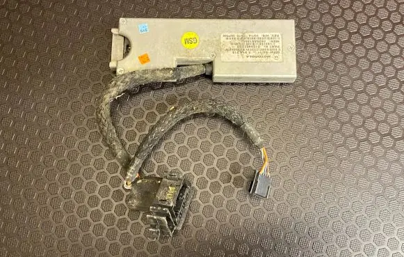 BMW 5 E39 Phone control unit/module 6914213 84116914213