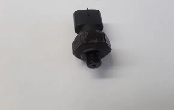 Toyota Corolla Verso E121 Air conditioning (A/C) pressure sensor 4990007141