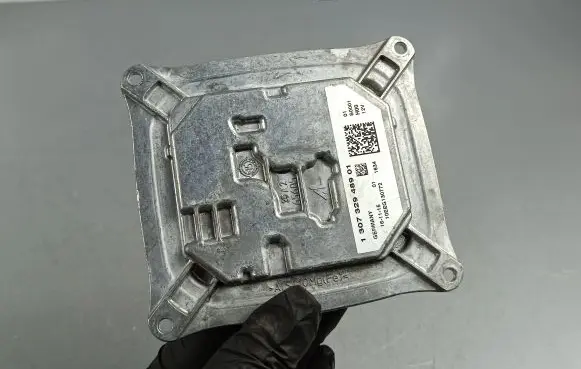 Jeep Cherokee Headlight ballast module Xenon 130732948901