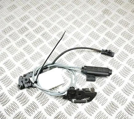 Volvo XC40 Engine bonnet/hood lock/catch 32277430 32277429