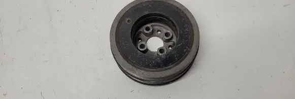 Volkswagen PASSAT B5.5 Crankshaft pulley 038105243