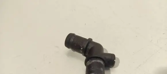 Opel Vivaro Engine coolant pipe/hose 922440