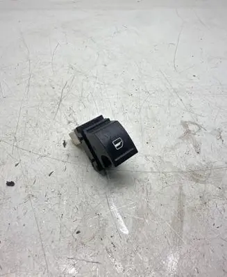 Skoda Fabia Mk1 (6Y) Electric window control switch 5J095985S