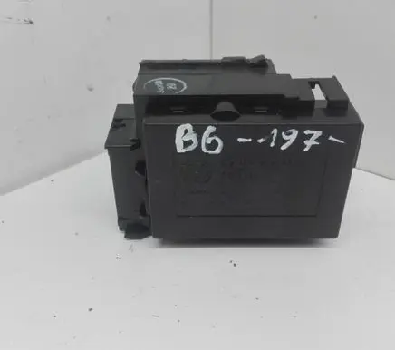 Volkswagen PASSAT B6 Ignition lock 3C0905843M 33303301