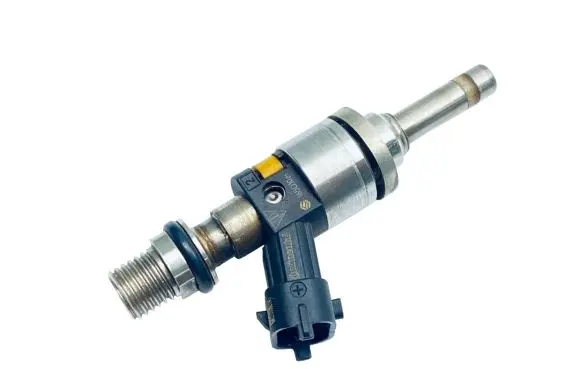 Porsche Cayenne (92A) Fuel injector 94811012885 94811012882