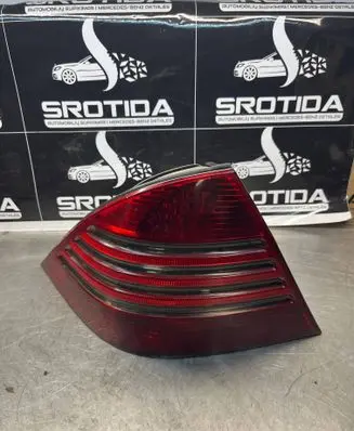 Mercedes-Benz S W220 Rear/tail lights A2208200764