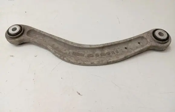 Mercedes-Benz C AMG W205 Rear upper control arm/wishbone A20407