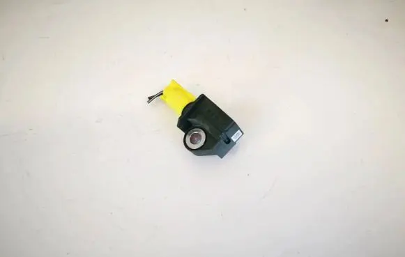 Mercedes-Benz C W204 Airbag deployment crash/impact sensor a1729056000 5wk44192