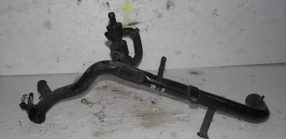 Volkswagen PASSAT B5 Engine coolant pipe/hose