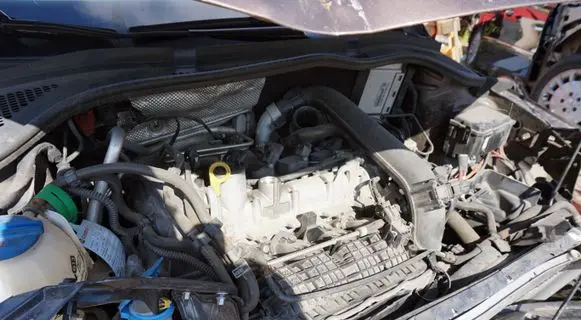Skoda Rapid (NH) Engine swap CJZD