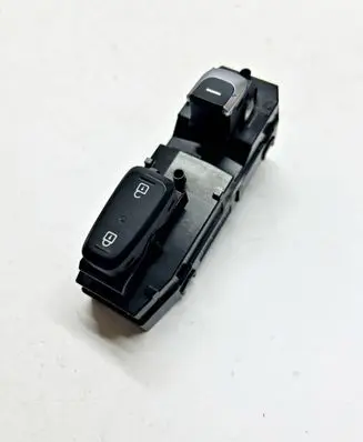 KIA Sportage Electric window control switch 93575F1520 R465705