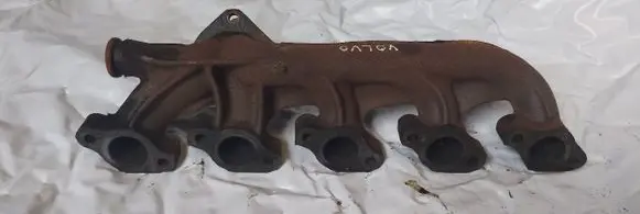 Volvo XC90 Exhaust manifold