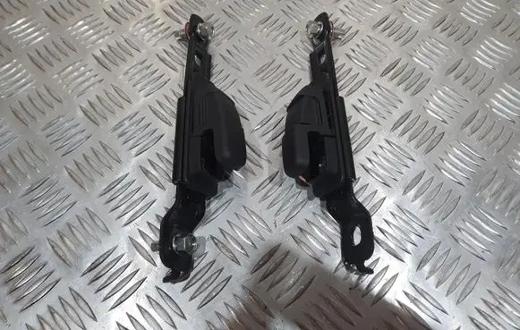Nissan Juke II F16 Seat belt adjustment rail PU8848