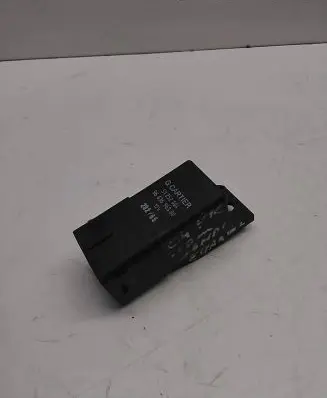 Citroen C4 I Picasso Glow plug pre-heat relay 9663696380 51252004
