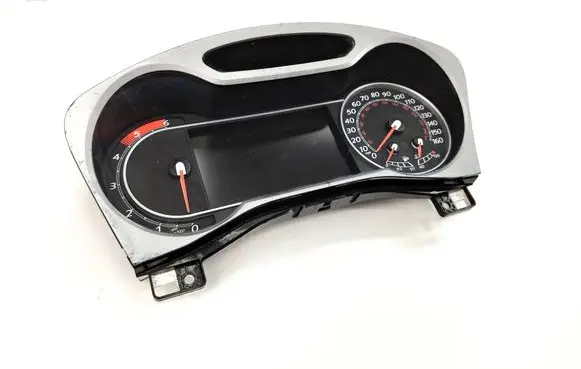 Speedometer (instrument cluster)