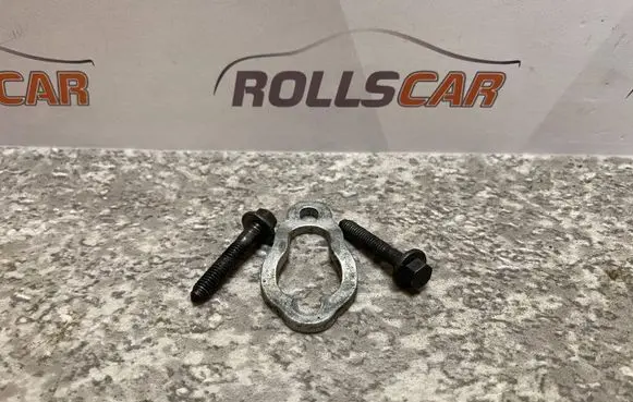 Volvo S60 Fuel Injector clamp holder