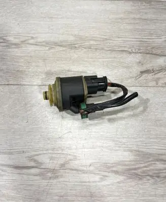 BMW 4 F32 F33 Fuel filter heater 8572521 13328572521