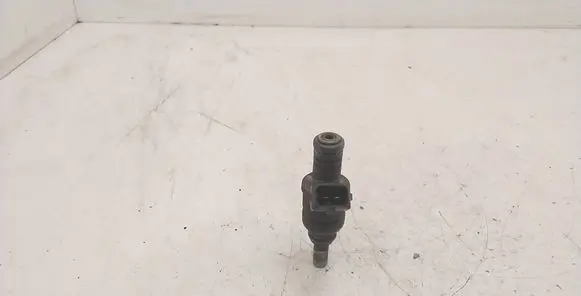 BMW 5 E60 E61 Fuel injector 1427240