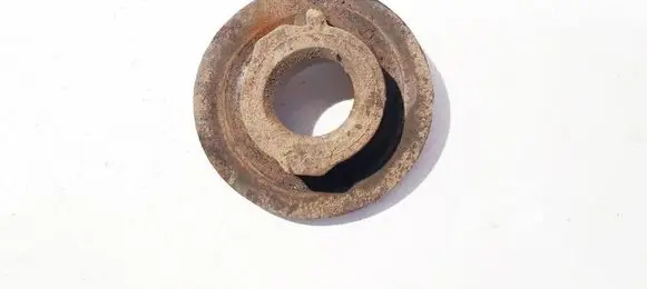 Skoda Octavia Mk2 (1Z) Front coil spring rubber mount 