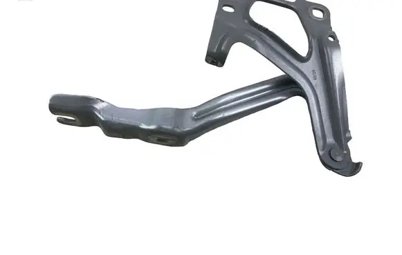 Skoda Fabia Mk4 (6VA) Engine bonnet/hood hinges 6VA823302A