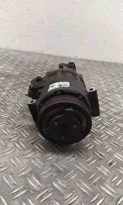 Volkswagen PASSAT B6 Air conditioning (A/C) compressor (pump) 1K0820803S 044639106B4