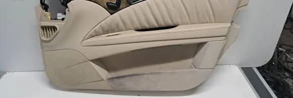 Mercedes-Benz E W211 Front door card panel trim A2118312446