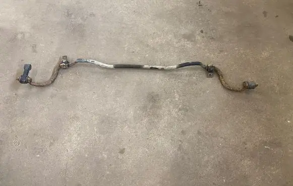 Subaru Forester SF Front anti-roll bar/sway bar