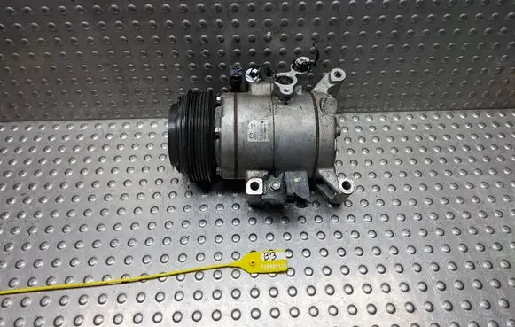 Mazda 6 Air conditioning (A/C) compressor (pump) S26405126 F500JUBCA07