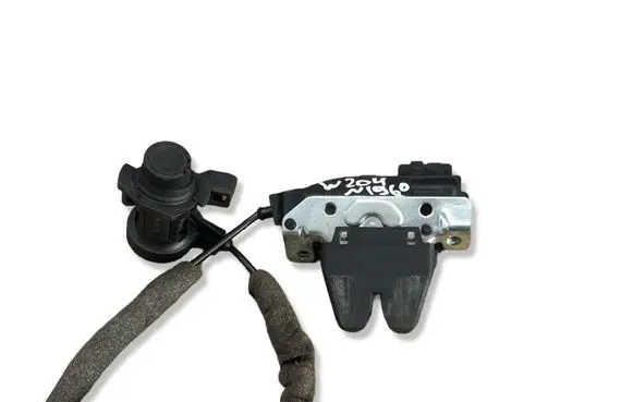 Mercedes-Benz C W204 Tailgate/trunk/boot lock/catch/latch A2047500085