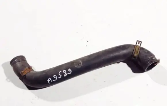 Mercedes-Benz Sprinter W906 Engine coolant pipe/hose