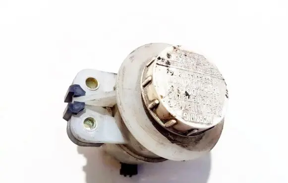 Brake fluid reservoir