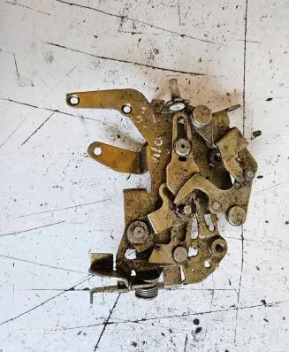 Mercedes-Benz Vito Viano W638 Sliding door lock 6387600040