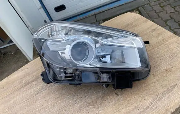 Nissan Qashqai Headlight/headlamp 26010BR00A