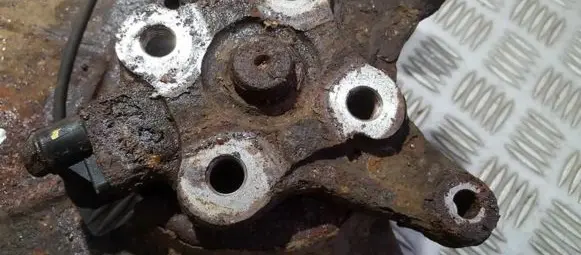 Mazda 6 Stub axle 