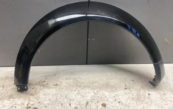 Audi A2 Rear fender molding trim 