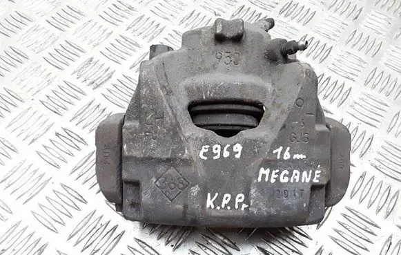 Renault Megane III Front brake caliper