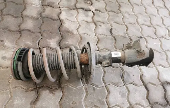 Peugeot 508 Front shock absorber/damper 9677508680