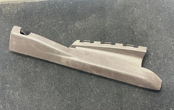 Opel Astra J Front door seat control surround trim 13257152