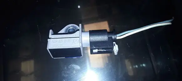 Dodge Journey Airbag deployment crash/impact sensor 04896011AB