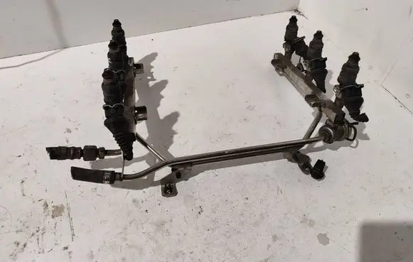 Fuel injectors set