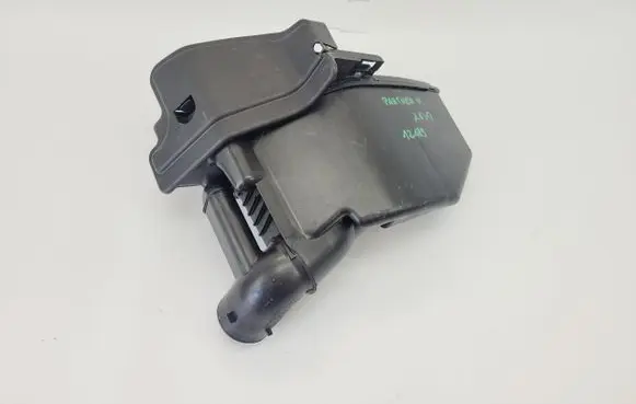 Peugeot Partner Air intake hose/pipe 9656237880