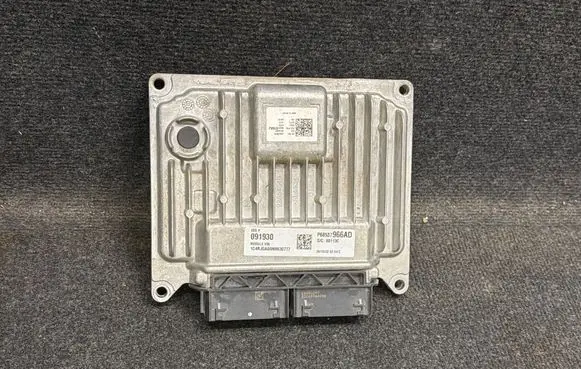 Jeep Grand Cherokee WL Engine control unit/module P68537966AD 68437018AJ 091930