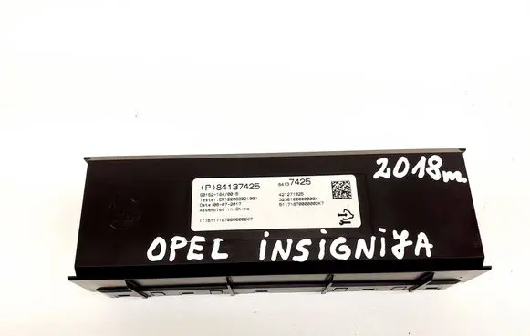 Opel Insignia B Climate control unit 84137425