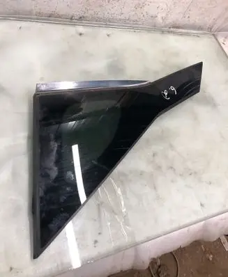 Nissan Qashqai J12 Rear side window 43r002092