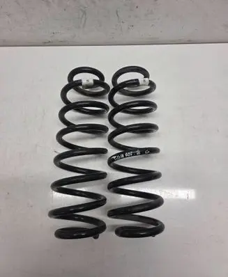 Volkswagen Tiguan Rear coil spring 5QF511115
