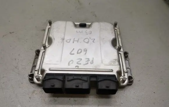 Peugeot 607 Engine control unit/module 0281011519 9652184180