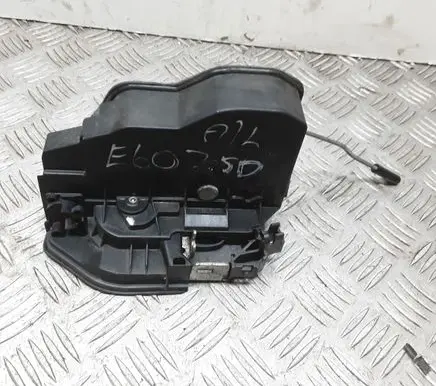 BMW 5 E60 E61 Rear door lock 7167070