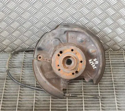 Mercedes-Benz SL R129 Rear wheel hub A2023509408 A2013574805