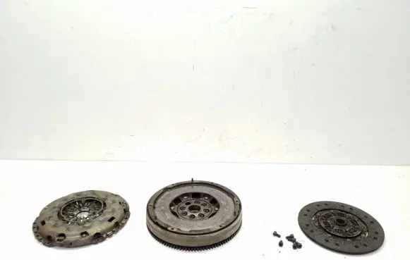Ford Kuga I Clutch set kit 8V417550D1A 8V417550 30783404