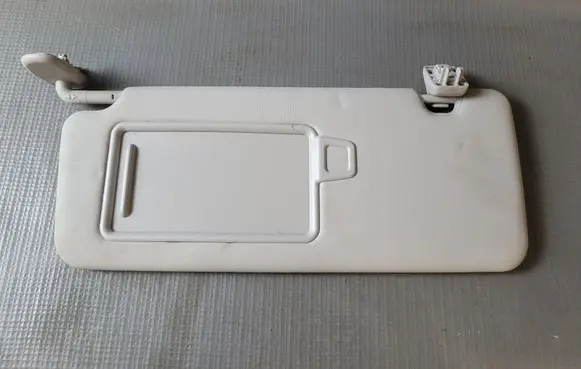 KIA Sportage Sun visor